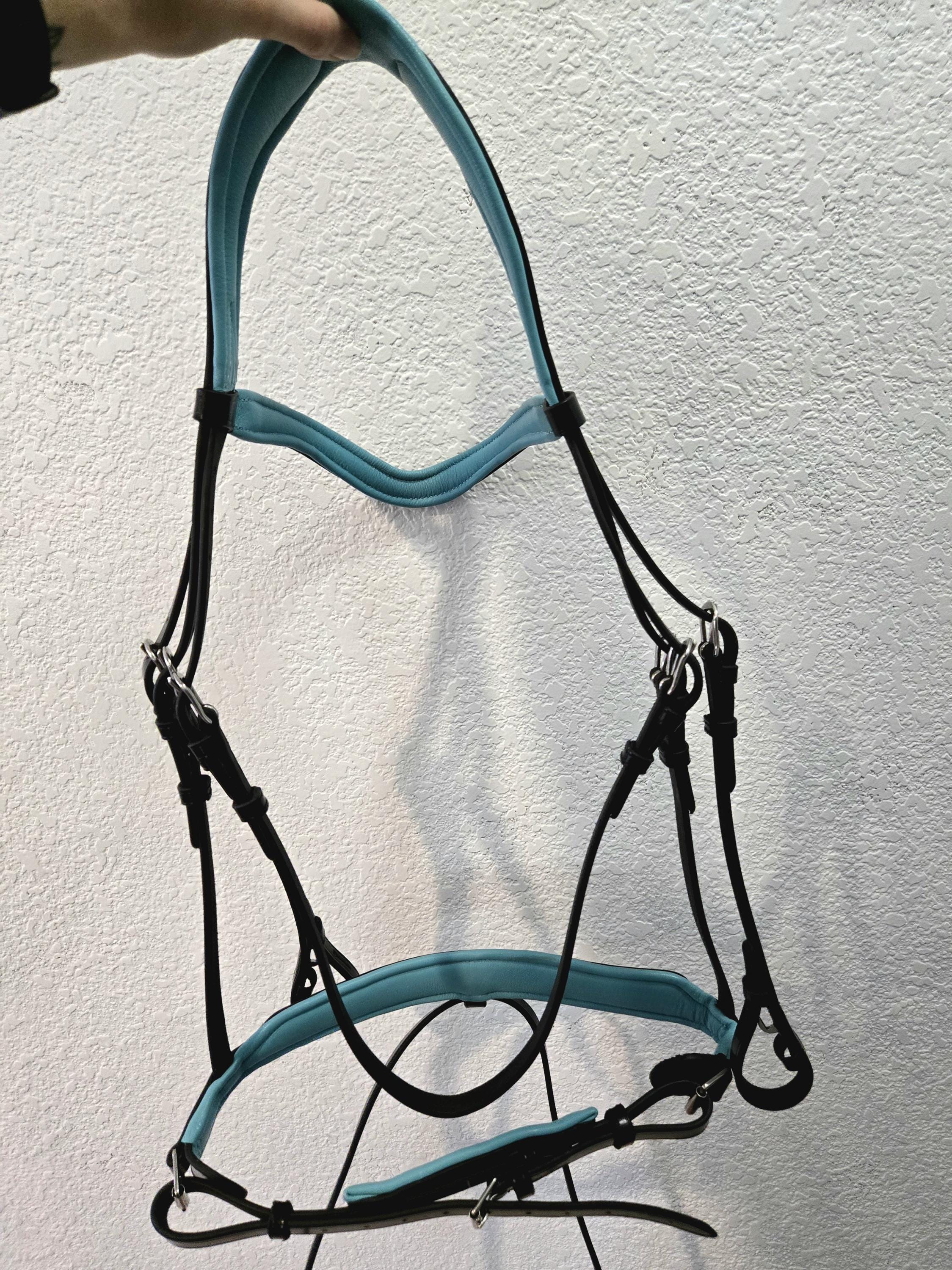 Bling Browband Dressage Bridle with Turquoise Leather Padding, Full Horse Size, with matching rubber reins