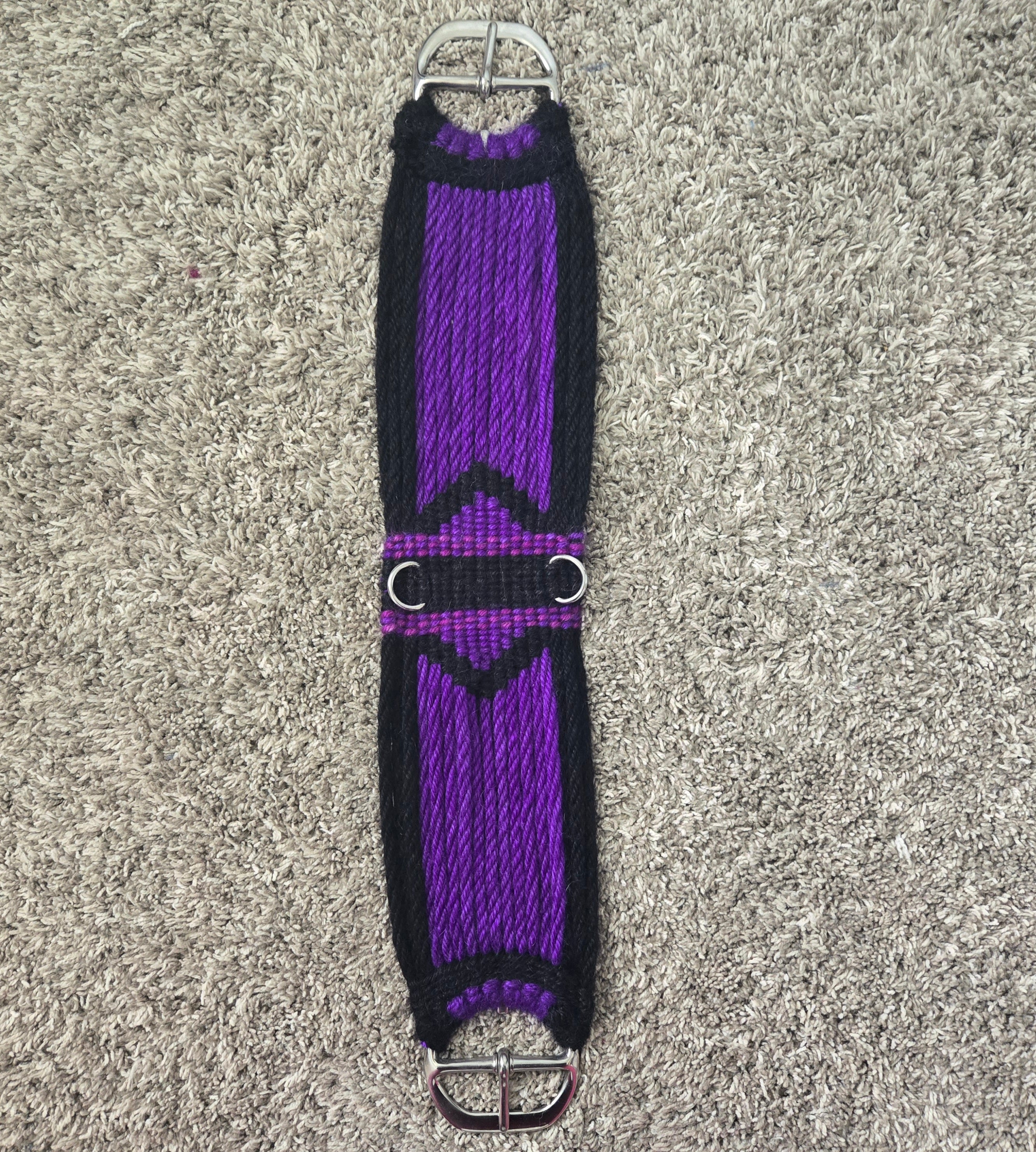 27" mohair cinch
